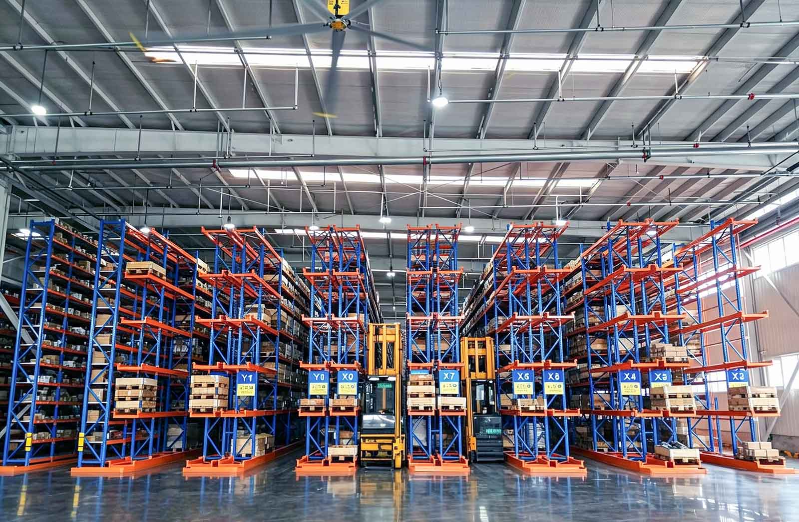 Very Narrow Aisle Racking (VNA Racking)